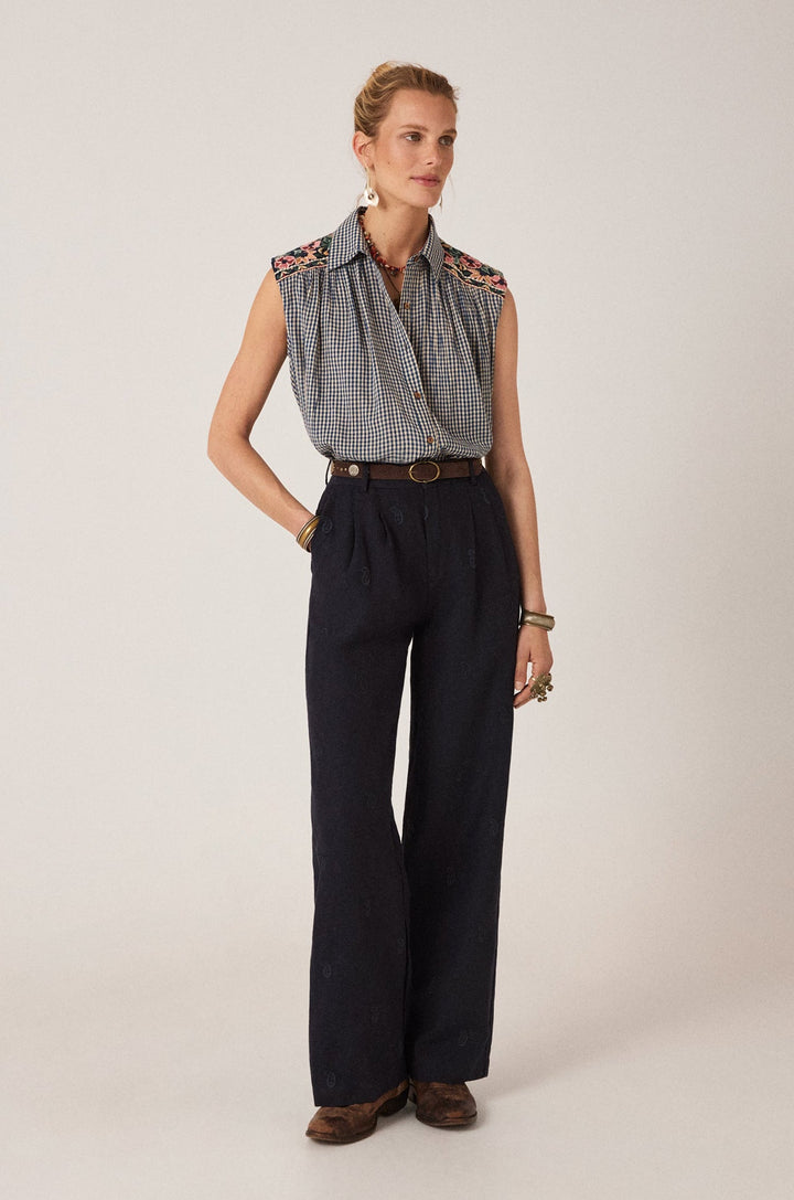Ale Sleeveless Shirt