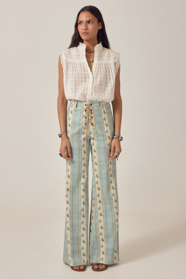 Elvis Sleeveless Blouse