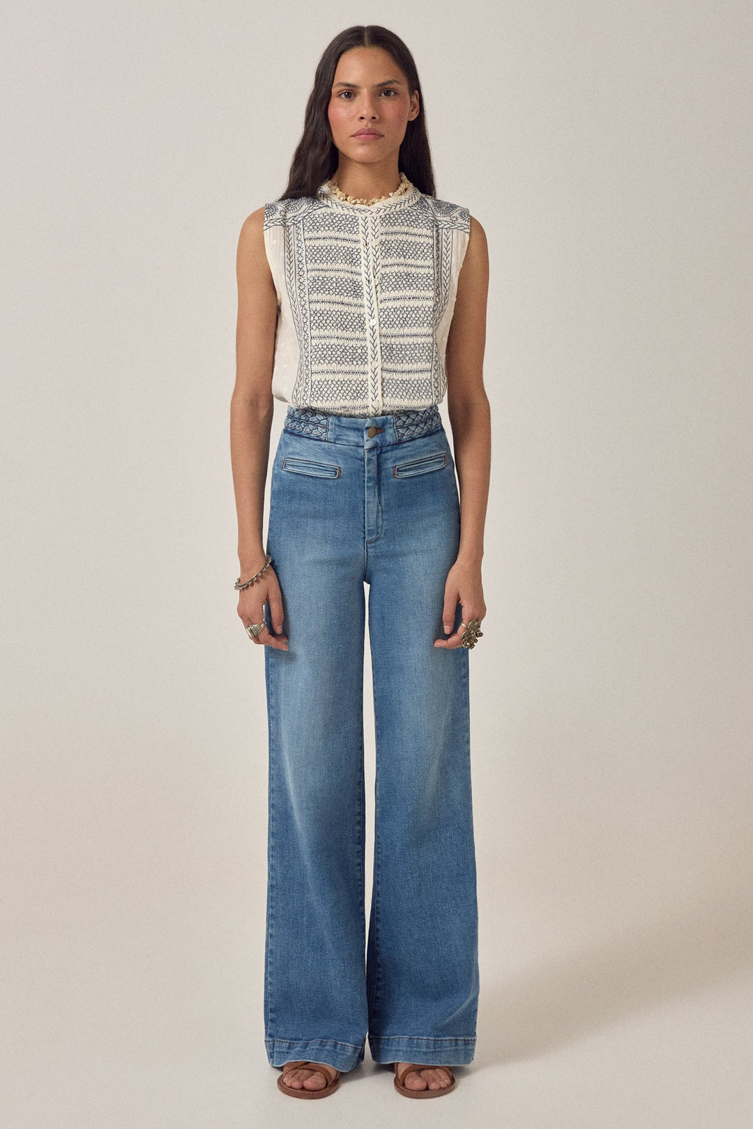 Irina Sleeveless Blouse