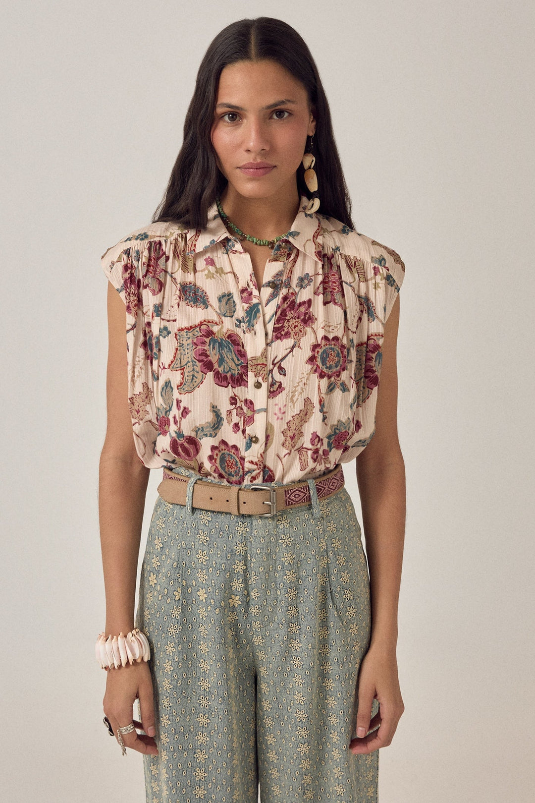 Bianca Sleeveless Shirt