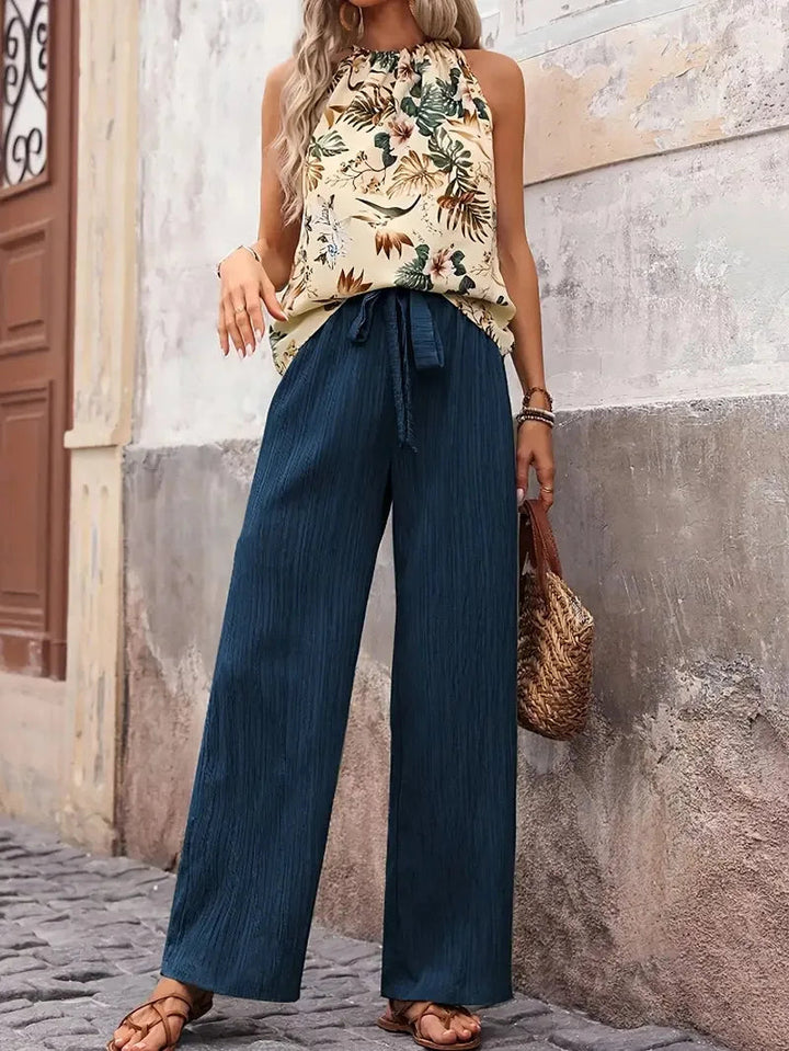 Chic Sleeveless Ensemble Antonette™